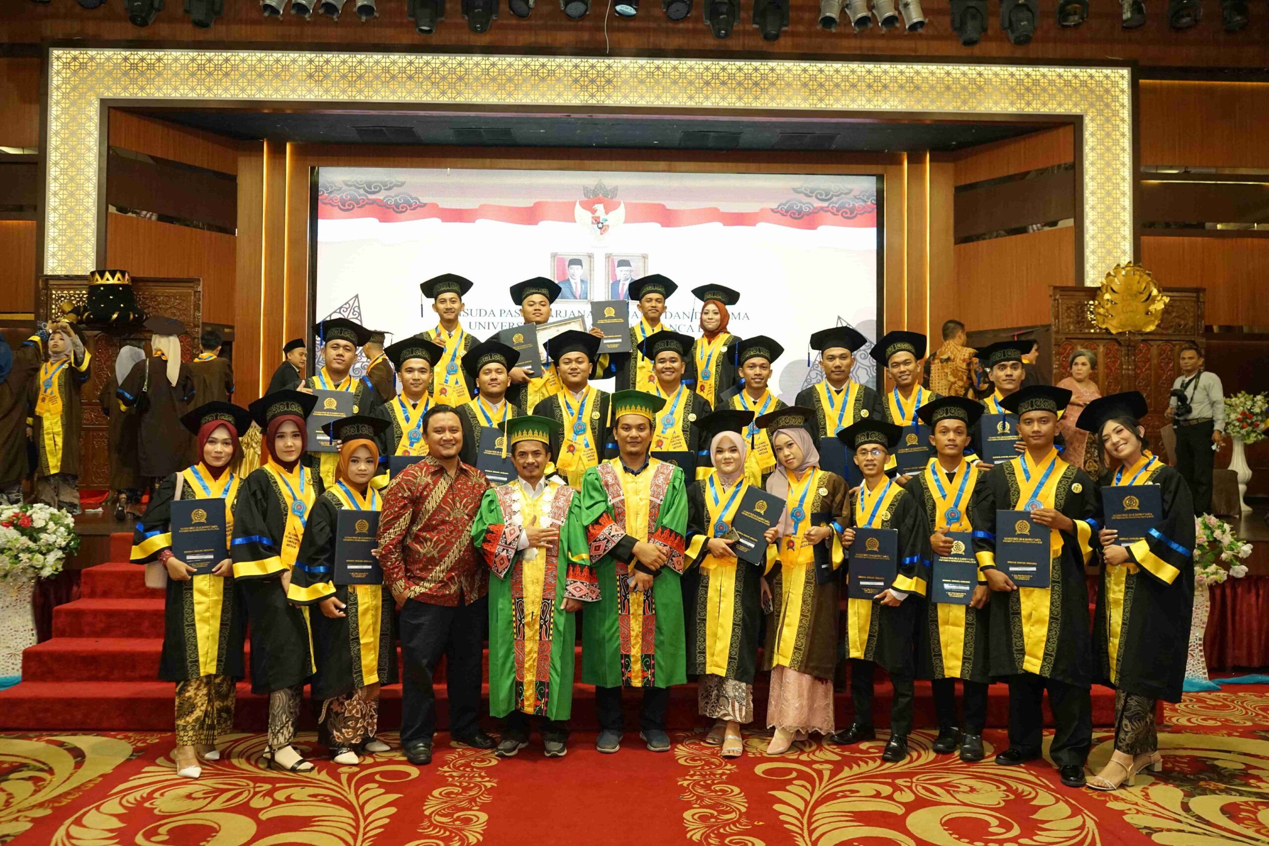Membangun Desa, Membangun Indonesia: UNPAB Sukses Wisuda ke-70 dengan 1.265 Lulusan Berkualitas